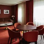Hotel Nest Paris La Defense - Mgallery Collection 5*