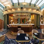 Hotel Nest Paris La Defense - Mgallery Collection Puteaux