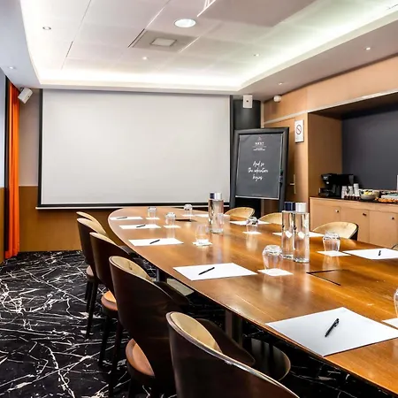 Otel Nest Paris La Defense - Mgallery Collection