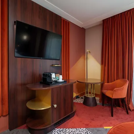 Otel Nest Paris La Defense - Mgallery Collection 5*