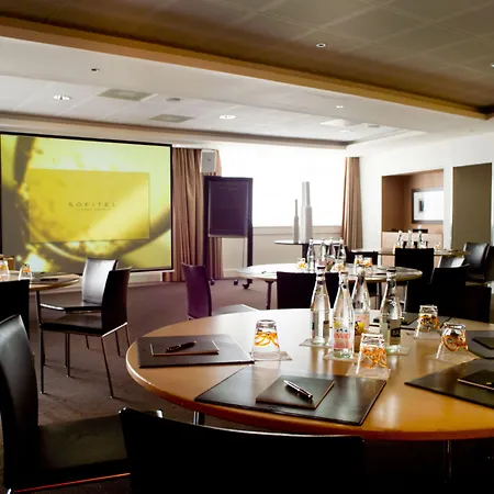 Hotel Mgallery Nest Paris La Défense Ex Sofitel