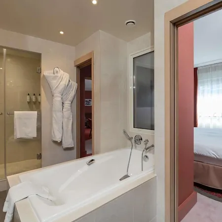 Nest Paris La Defense - Mgallery Collection 5* Puteaux