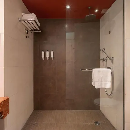 Nest Paris La Defense - Mgallery Collection Hotel Puteaux