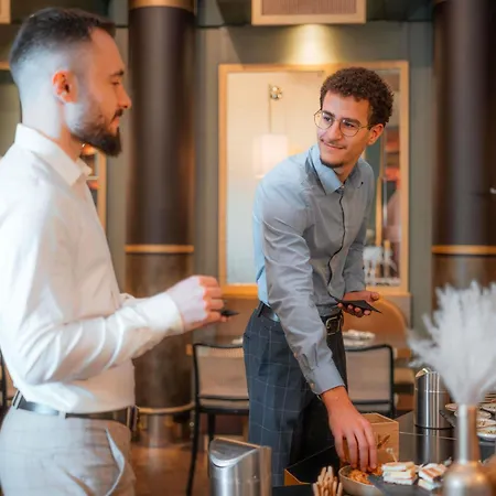 Hotel Nest Paris La Defense - Mgallery Collection Puteaux