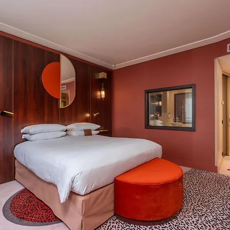 Nest Paris La Defense - Mgallery Collection Hotel Puteaux