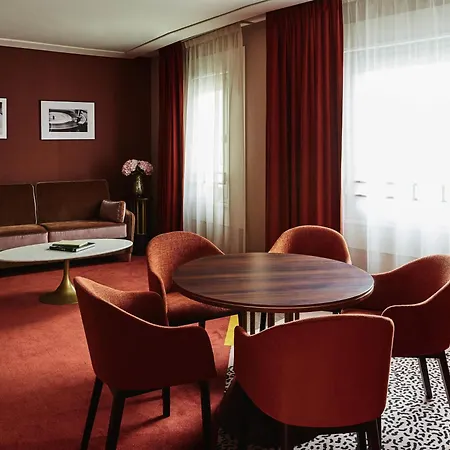 Hotel Nest Paris La Defense - Mgallery Collection 5*
