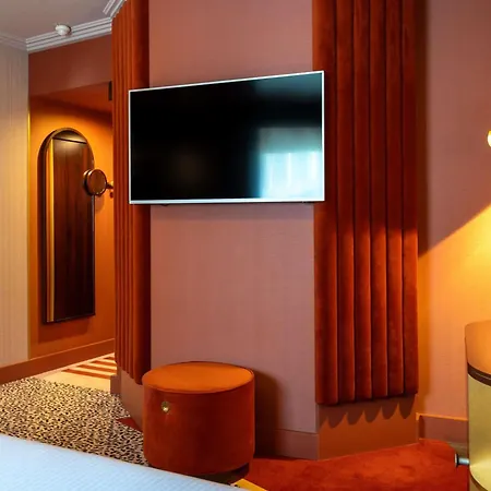 Nest Paris La Defense - Mgallery Collection Hotel Puteaux