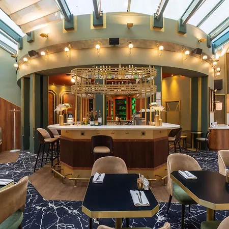 Hotel Nest Paris La Defense - Mgallery Collection Puteaux