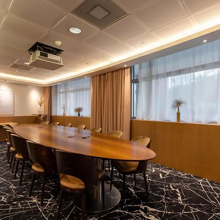 Nest Paris La Defense - Mgallery Collection 5* Puteaux