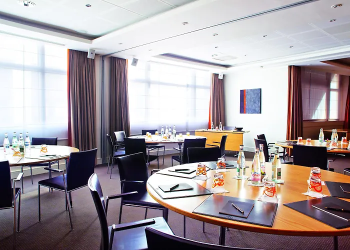 Nest Paris La Defense - Mgallery Collection Hotel Puteaux