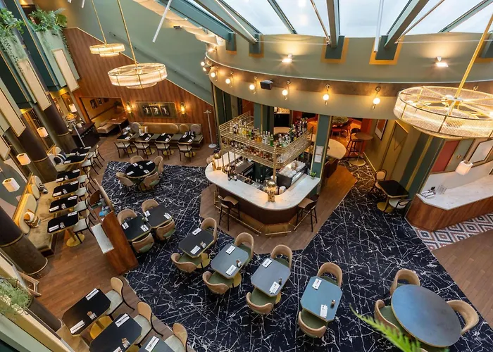 Hotel Nest Paris La Defense - Mgallery Collection Puteaux