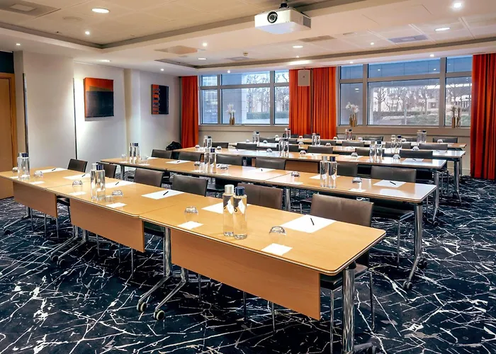 Hotel Nest Paris La Defense - Mgallery Collection