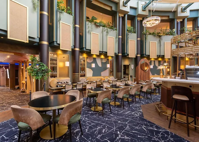 Nest Paris La Defense - Mgallery Collection Отель 5*